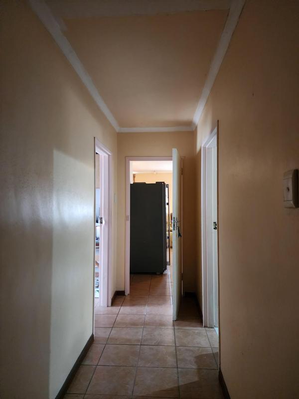 6 Bedroom Property for Sale in Zeekoevlei Western Cape